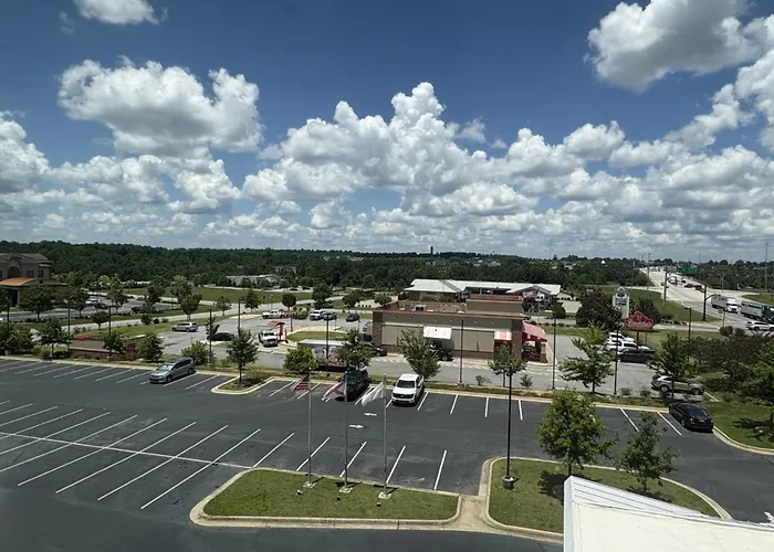 La Quinta By Wyndham Opelika Auburn